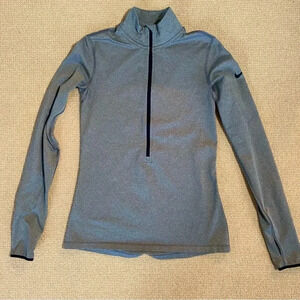 Nike Pro Dri Fit Quarter Zip with Thumb Holes Women’s Medium